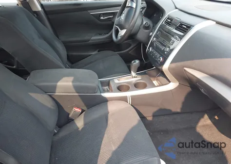 2015 Nissan Altima 2.5/2.5 S/2.5 Sl/2.5 Sv z USA, uszkodzony, nr VIN 1N4AL3APXFN309243